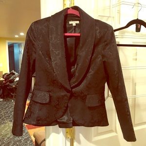 Eva Mendez floral blazer